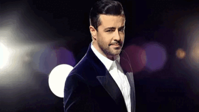 90’lı yıllara damga vuran hit şarkılarıyla hafızalara kazınan Burak Kut,