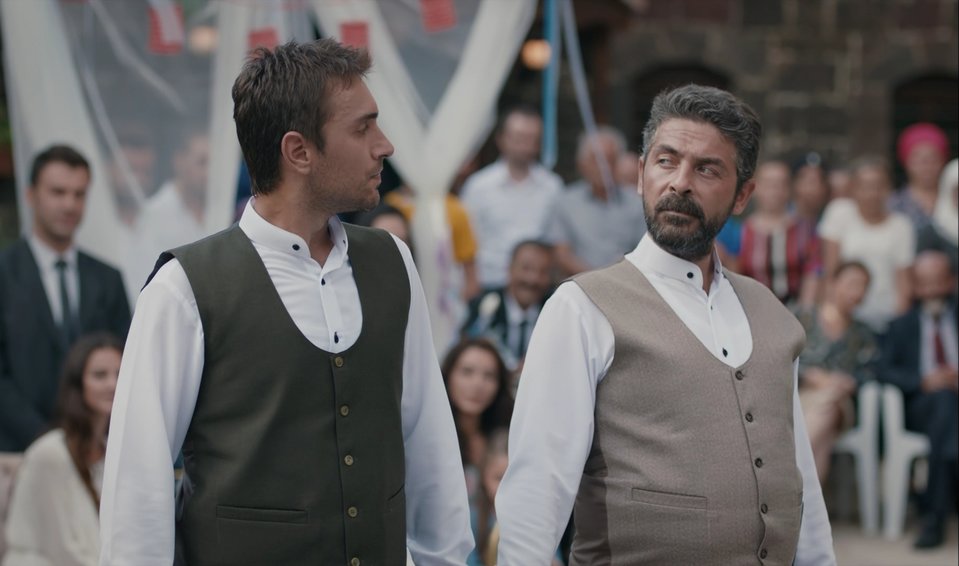 ATV ekranlarında yayınlandığı dönemde büyük ses getiren Sen Anlat Karadeniz,