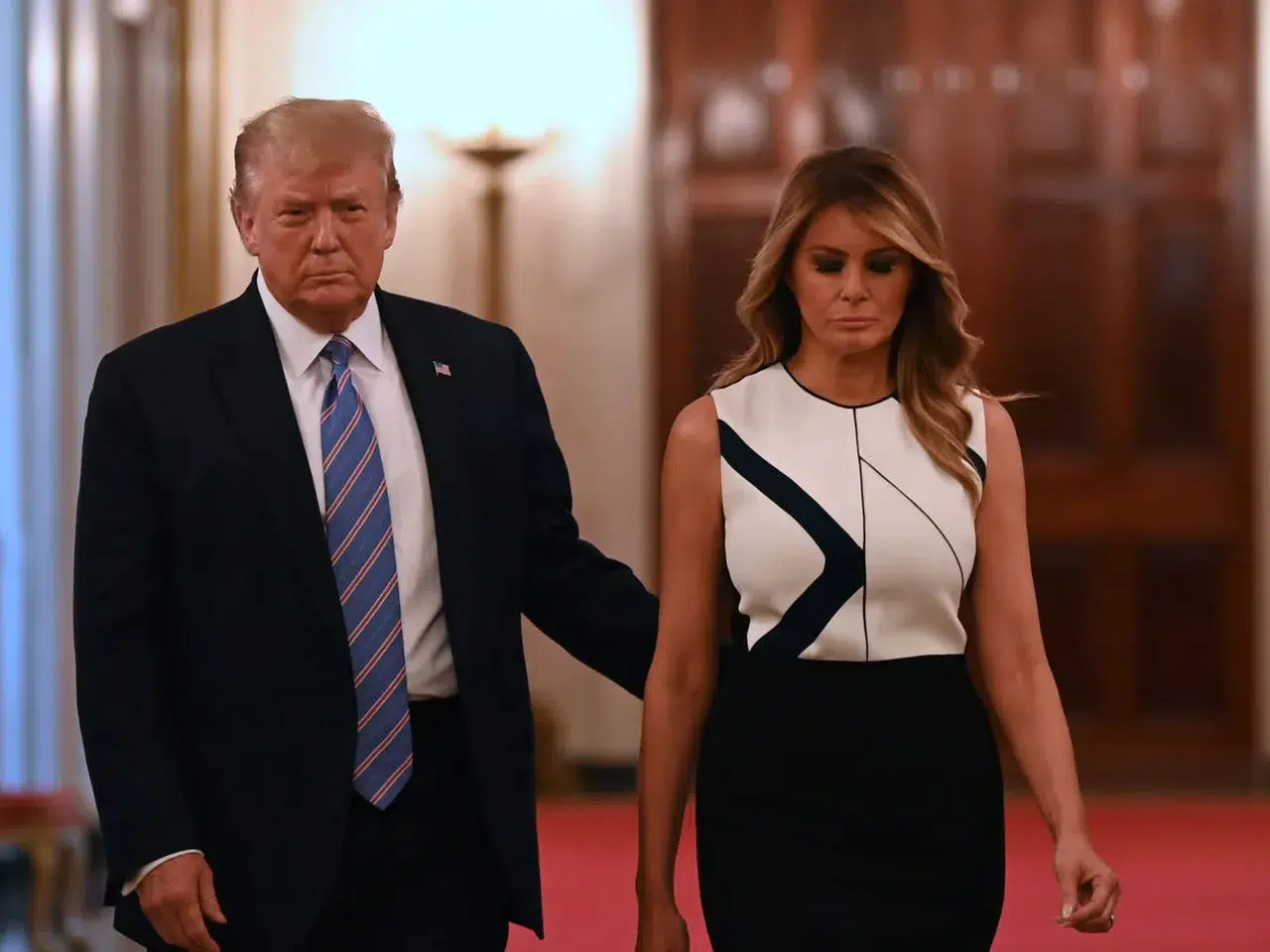 Eski ABD Başkanı Donald Trump’ın eşi Melania Trump, kamuoyunda uzun