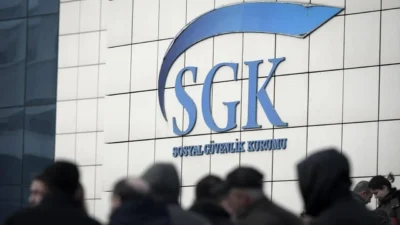 Sosyal Güvenlik Kurumu (SGK), hayatını kaybeden sigortalıların geride kalan yakınlarına