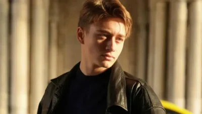 Televizyon dünyasının yeni sezon projeleri arasında yer alan “Çirkin” dizisi,