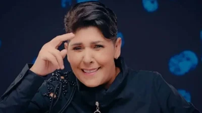 90’lı yıllara damga vuran “Aldanma Çocuksu”, “Kime Bu İnat”, “Duman