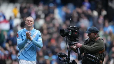 İngiltere futbolunun en köklü organizasyonlarından biri olan FA Cup’ta nefes