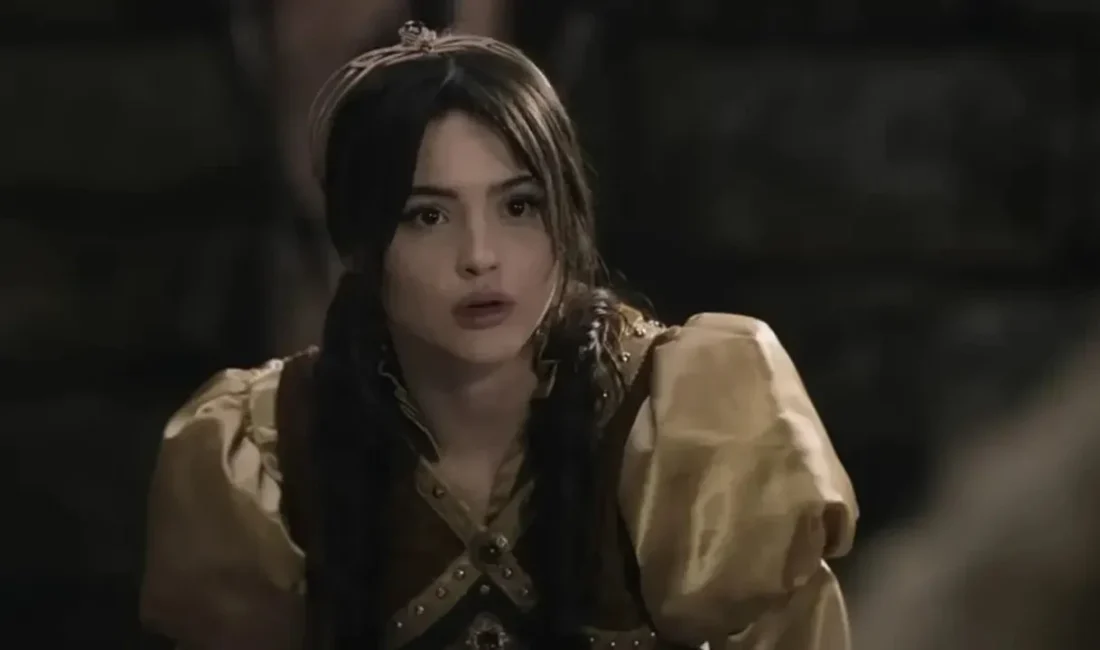 Star TV ekranlarında yayın hayatına başlayan Çirkin dizisi, ilk bölümüyle