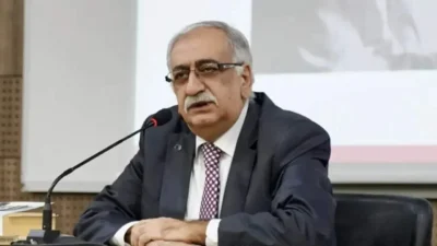 Sakarya Üniversitesi İnsan ve Toplum Bilimleri Fakültesi Öğretim Üyesi Prof.