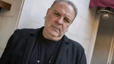 Türk televizyon ve tiyatro dünyasının tanınan isimlerinden Burak Sergen, katıldığı