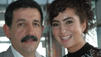 Türk halk müziğinin son yıllarda öne çıkan isimlerinden biri olan