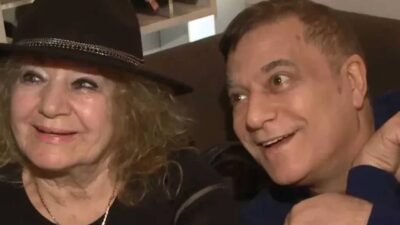 Türk televizyon dünyasının tanınmış isimlerinden Mehmet Ali Erbil, annesi Yurdagül